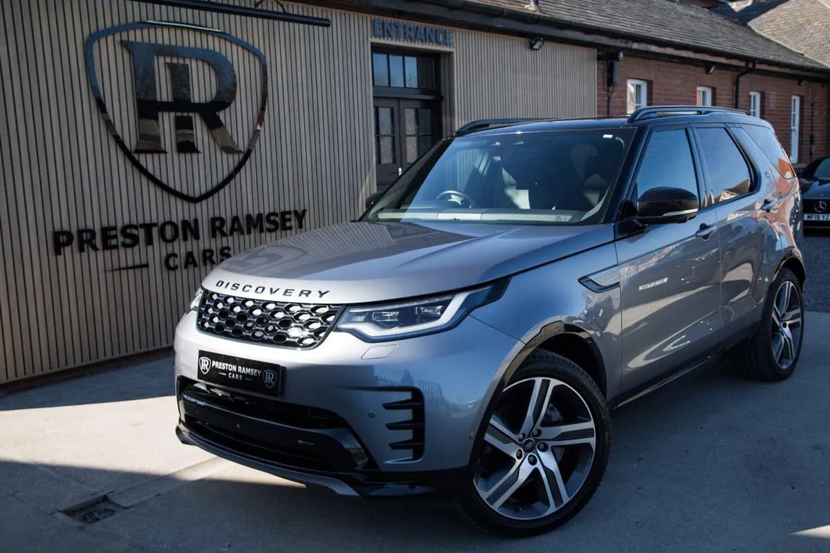 2022 Land Rover Discovery, sold