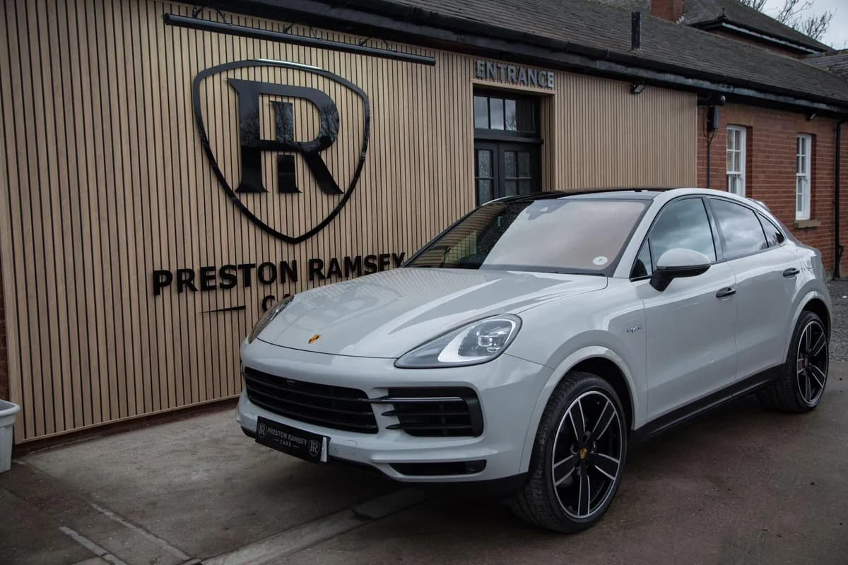 2022 Porsche Cayenne, sold