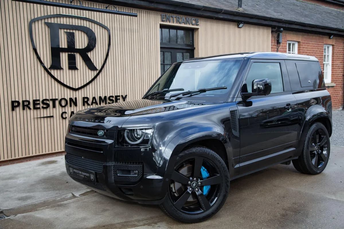 2021 Land Rover Defender 90, sold