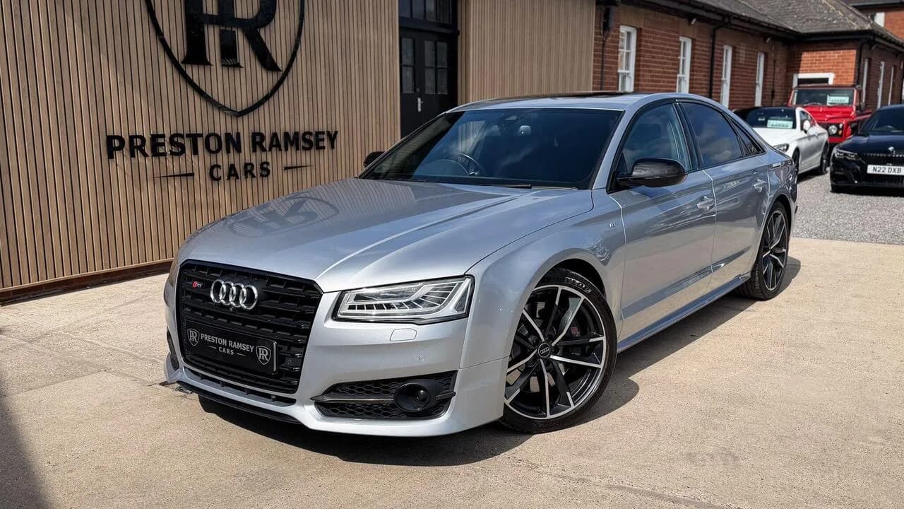 2016 Audi S8, sold
