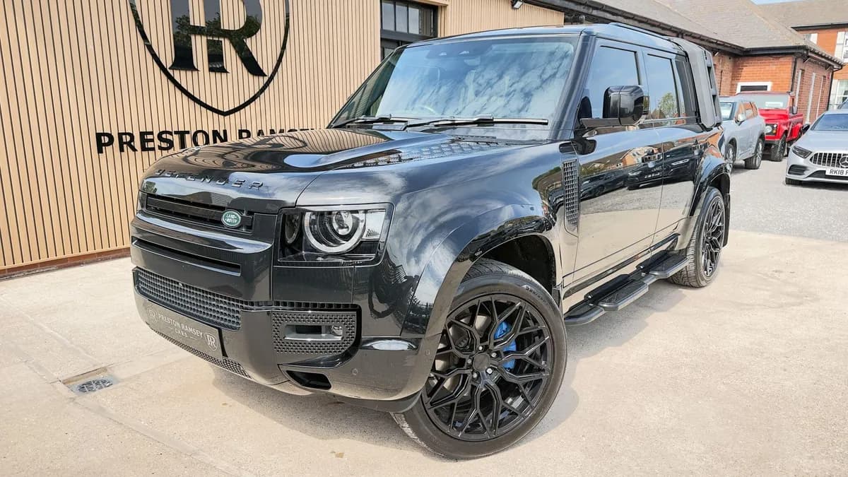 2022 Land Rover Defender 110, sold