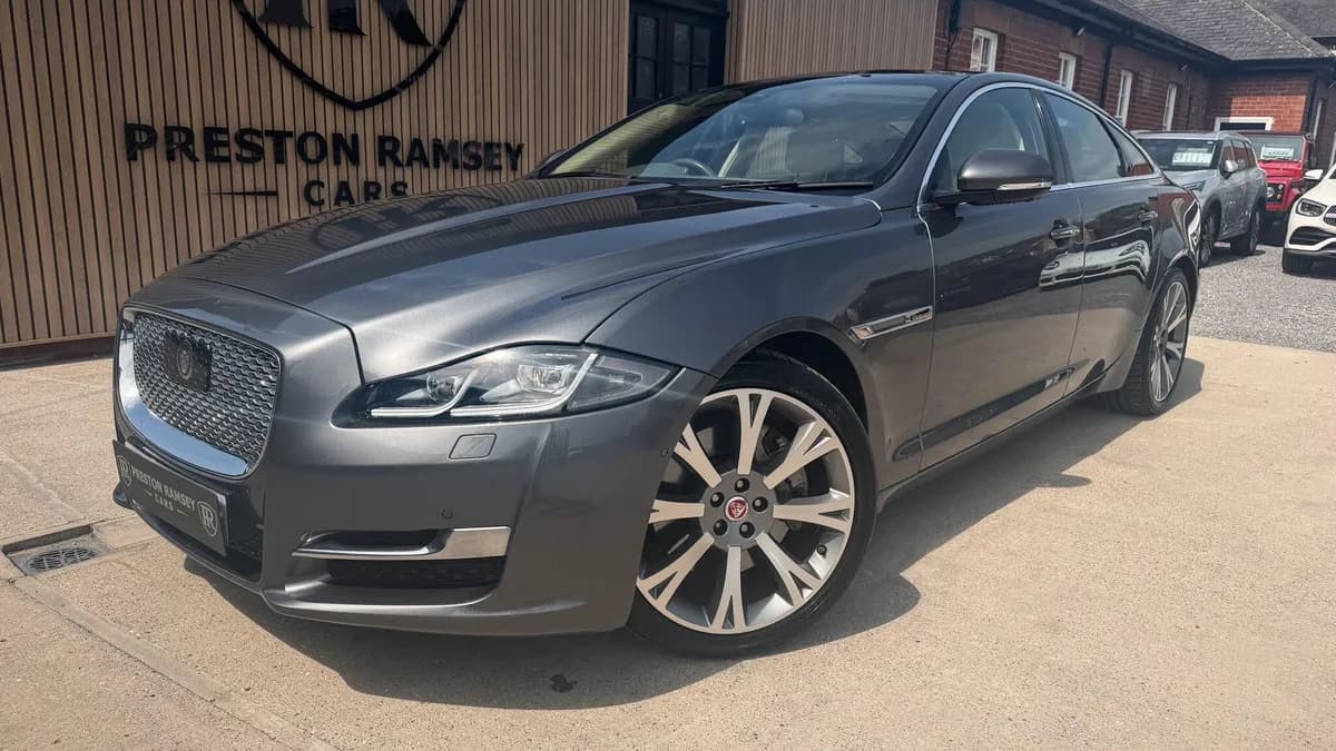 2016 Jaguar XJ, sold