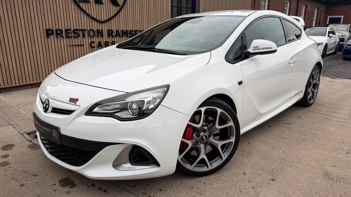 2016 Vauxhall Astra GTC, sold