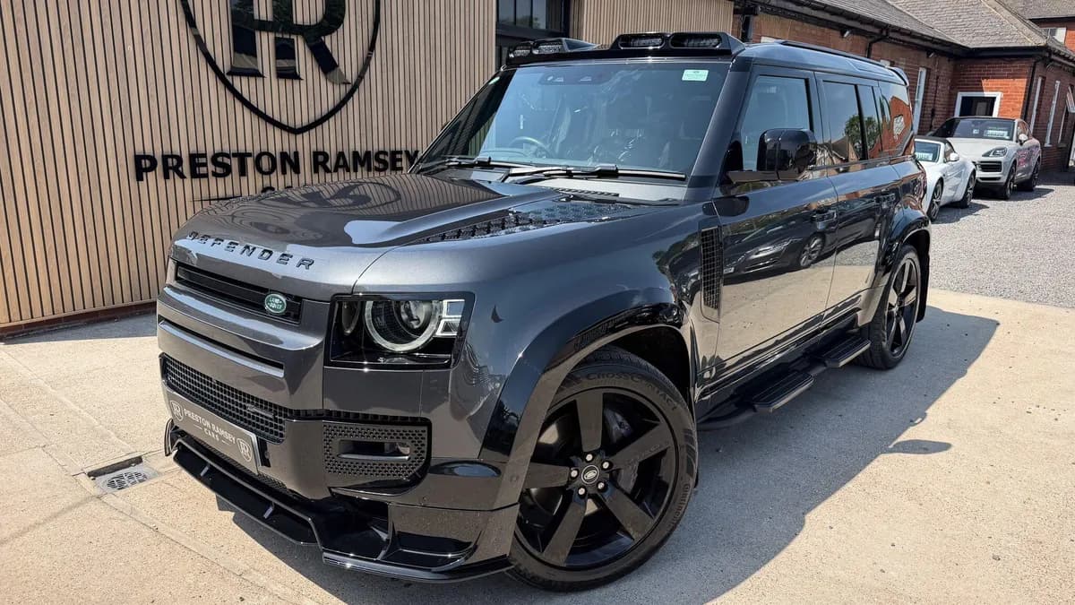 2022 Land Rover Defender 110, sold