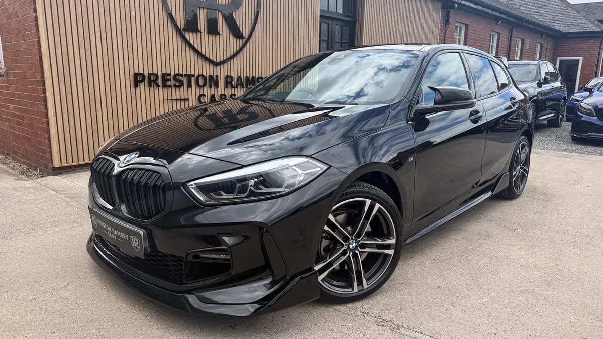 2024 BMW 1 Series, sold