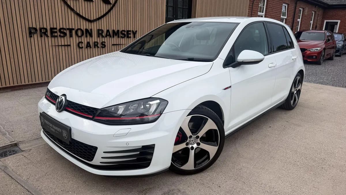 2016 Volkswagen Golf, sold