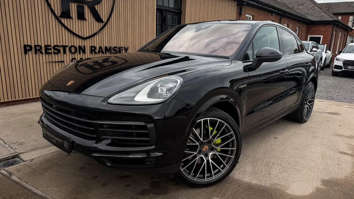 2022 Porsche Cayenne